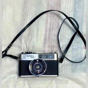 YASHICA MG-1 camera. Vintage